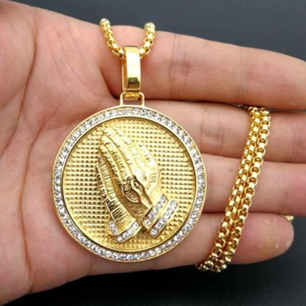 chokers hip hop iced out praying hands pendant necklaces for women and men gold color round jewelry, Golden;silver
chokers hip hop iced out praying hands pendant necklaces for women and men gold color round jewelry, Golden;silver
