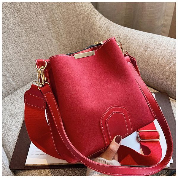 pb0003 new fashion women bags simple pu frosted messenger bags handbag single shoulder bag with versatile bucket bag 4colors
pb0003 new fashion women bags simple pu frosted messenger bags handbag single shoulder bag with versatile bucket bag 4colors