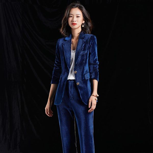 high end corduroy suit suit women's autumn and winter thickened president fashion temperament wine red small coat, White
high end corduroy suit suit women's autumn and winter thickened president fashion temperament wine red small coat, White