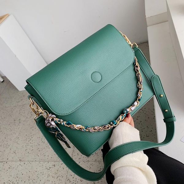 women's bag new 2020 crossbody fashion large capacity shoulder pack solid color chain travel leather package d135
women's bag new 2020 crossbody fashion large capacity shoulder pack solid color chain travel leather package d135
