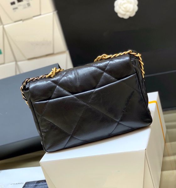 new xiaoxiang 19 flap bag cf square fat man small golden balls rhombic chain womens bag woc fortune bag hobo
new xiaoxiang 19 flap bag cf square fat man small golden balls rhombic chain womens bag woc fortune bag hobo