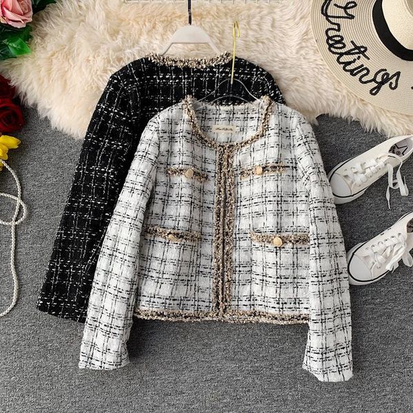 autumn tweed coat 2020 fashion women's small fragrance long sleeve wool coat vintage cardigan short woolen jacket xl, Black;brown
autumn tweed coat 2020 fashion women's small fragrance long sleeve wool coat vintage cardigan short woolen jacket xl, Black;brown