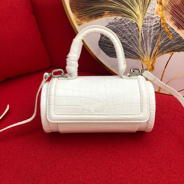 white cylinder bag handbag wallet backpack main card holder duffle bag women handbags handbag horsebit card holder, Black;white
white cylinder bag handbag wallet backpack main card holder duffle bag women handbags handbag horsebit card holder, Black;white