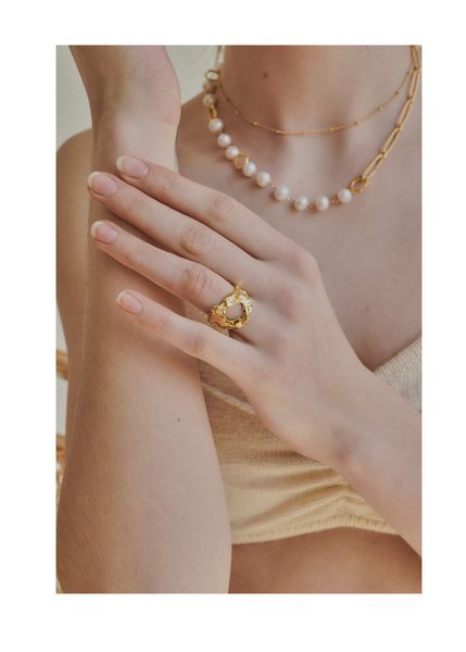 vintage metal embossed ring fashionable open ring female fashion index finger 2020 new, Silver
vintage metal embossed ring fashionable open ring female fashion index finger 2020 new, Silver