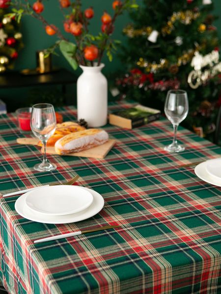american new year's christmas green plaid nordic checked tea table cloth household decoration
american new year's christmas green plaid nordic checked tea table cloth household decoration