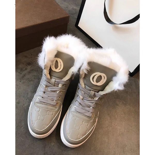 classics winter snow boots real fur slides leather waterproof warm knee high boot fashion booties with box by shoe10 016, Black
classics winter snow boots real fur slides leather waterproof warm knee high boot fashion booties with box by shoe10 016, Black
