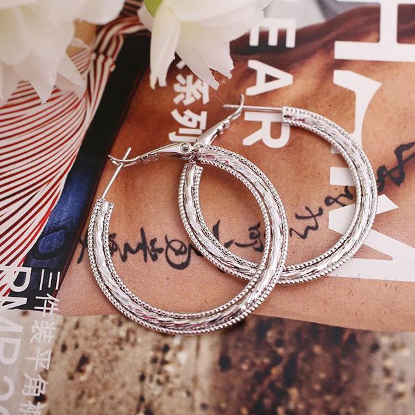 hoop & huggie imitation rhodium plated earrings temperament ladies circle earring for women lovely charm jewelry birthday party gifts, Golden;silver
hoop & huggie imitation rhodium plated earrings temperament ladies circle earring for women lovely charm jewelry birthday party gifts, Golden;silver