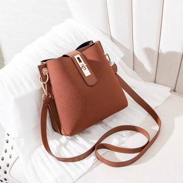 20225a 65% off factory wholesale trend versatile travel bag boarding men and women hand luggage
20225a 65% off factory wholesale trend versatile travel bag boarding men and women hand luggage