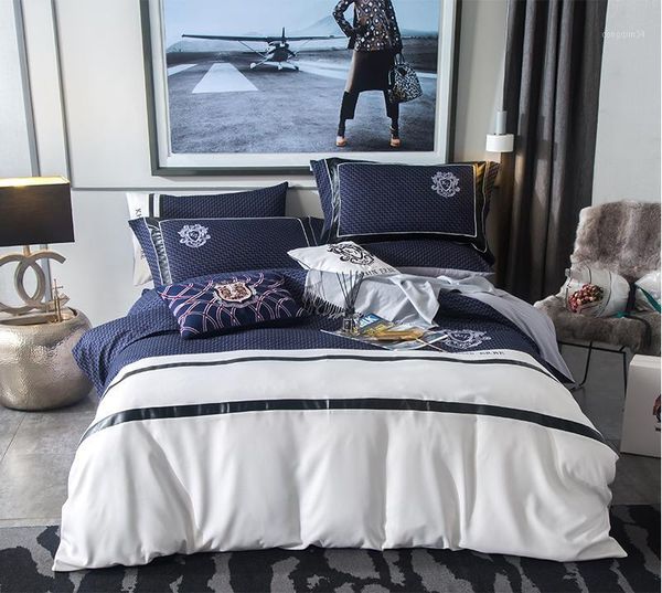 2020 bedding set super soft bed sheet comforter duvet cover bedspread bedclothes mans king size linens1
2020 bedding set super soft bed sheet comforter duvet cover bedspread bedclothes mans king size linens1