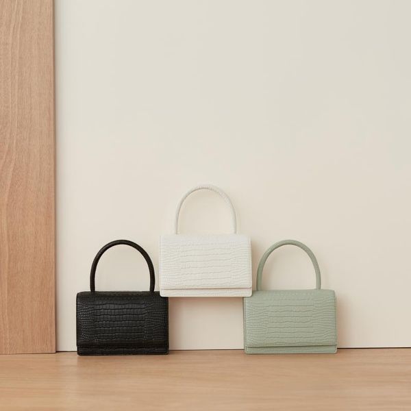 genuine leather crocodile small square beach bag luxury handbags women crossbody ladies hand designer new fashion shoulder bags
genuine leather crocodile small square beach bag luxury handbags women crossbody ladies hand designer new fashion shoulder bags