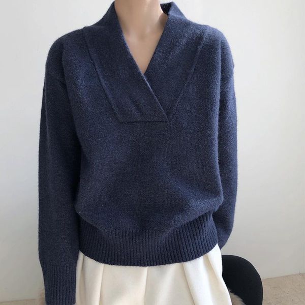 autumn and winter women's sweater casual solid color v-neck long-sleeved loose sweater, White;black
autumn and winter women's sweater casual solid color v-neck long-sleeved loose sweater, White;black