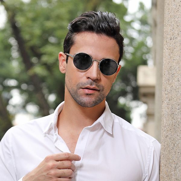 2020 new screw steel plate sunglasses men's b85 round frame ic sunglasses spring leg glasses span, White;black
2020 new screw steel plate sunglasses men's b85 round frame ic sunglasses spring leg glasses span, White;black