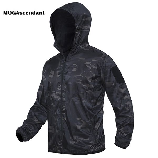 men's tactical waterproof bomber jacket summer military lightweight army male camouflage soft shell multicam windbreakers coats 201218, Black;brown
men's tactical waterproof bomber jacket summer military lightweight army male camouflage soft shell multicam windbreakers coats 201218, Black;brown