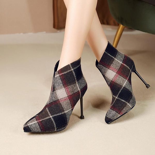 ymechic 2020 fashion pointed toe red blue plaid high heel boots female womens shoes winter ankle stiletto boots large size, Black
ymechic 2020 fashion pointed toe red blue plaid high heel boots female womens shoes winter ankle stiletto boots large size, Black