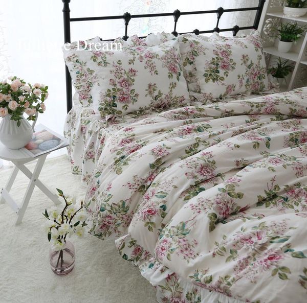 elegant flower print bedding set home textile ruffle duvet cover set 100% cotton garden bed skirt home bedding and bed sets1
elegant flower print bedding set home textile ruffle duvet cover set 100% cotton garden bed skirt home bedding and bed sets1