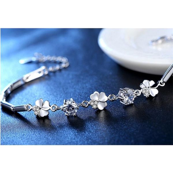 leaf stainless steel good luck bracelets fashion four clover silvery bracelet sweet gift for women
leaf stainless steel good luck bracelets fashion four clover silvery bracelet sweet gift for women