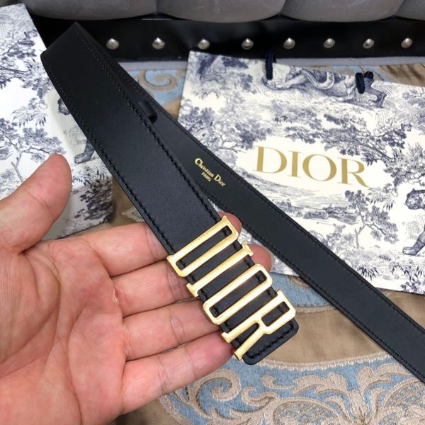 high-quality luxury belt female gold and silver pin buckle leather belt 3.0cm brand, Black;brown
high-quality luxury belt female gold and silver pin buckle leather belt 3.0cm brand, Black;brown