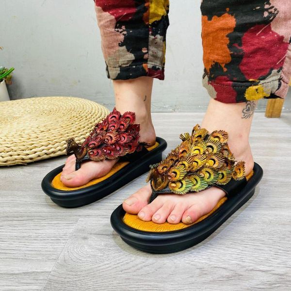 johnature women slippers 2020 new summer genuine leather flip flops women shoes outside wear peacock casual ladies slippers1, Black
johnature women slippers 2020 new summer genuine leather flip flops women shoes outside wear peacock casual ladies slippers1, Black