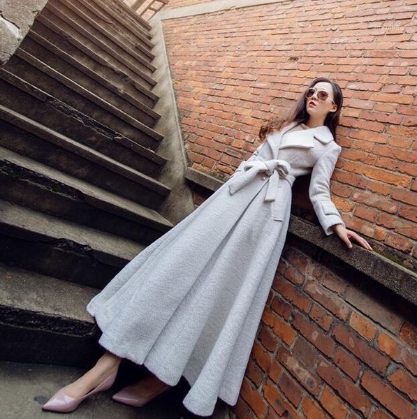 women woolen coat removable lamb fur collar high waist long sleeve maxi winter trench coat with belt1, Black
women woolen coat removable lamb fur collar high waist long sleeve maxi winter trench coat with belt1, Black