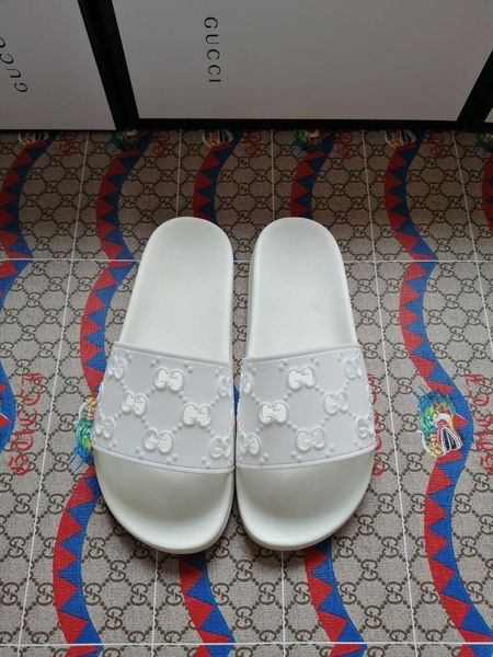 2021 mens and womens fashion rubber slides sandals with pearl effect and gold-toned studs boys and girls outdoor beach slippers, Black
2021 mens and womens fashion rubber slides sandals with pearl effect and gold-toned studs boys and girls outdoor beach slippers, Black