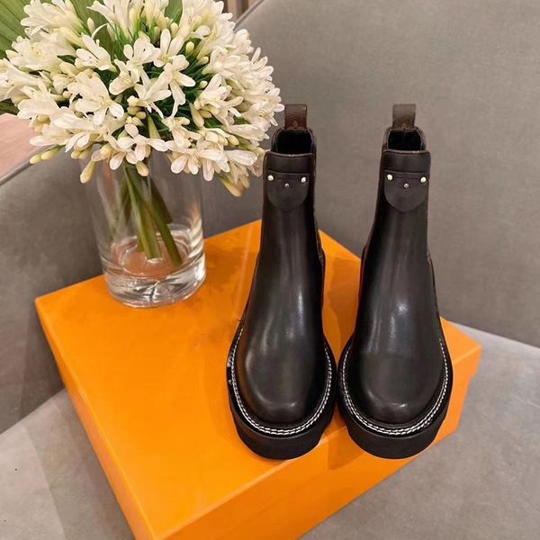 women boots martin new fashion winter boots bottes black half boot platform boot outdoor shoes bootines australian ankle boot
women boots martin new fashion winter boots bottes black half boot platform boot outdoor shoes bootines australian ankle boot