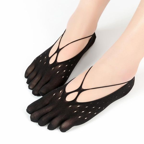 women mesh five finger low cut socks summer female solid color hosiery ankle boat socks invisible thin shallow mouth slippers1, Black;white
women mesh five finger low cut socks summer female solid color hosiery ankle boat socks invisible thin shallow mouth slippers1, Black;white