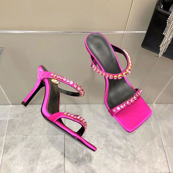 fashion luxury designer women's dress shoes glitter diamond chain sandals high heels pointed toe slip on high heel wedding designers wo, Black
fashion luxury designer women's dress shoes glitter diamond chain sandals high heels pointed toe slip on high heel wedding designers wo, Black