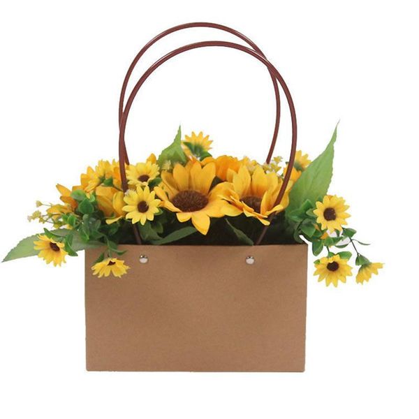 6pcs portable flower box waterproof paper handy gift bag kraft flower handbag hand held gift bag with leather tube
6pcs portable flower box waterproof paper handy gift bag kraft flower handbag hand held gift bag with leather tube