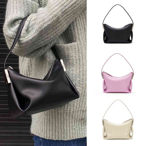 korean niche design women's bag osoi bean lunch box leather single shoulder underarm simple commuter hand
korean niche design women's bag osoi bean lunch box leather single shoulder underarm simple commuter hand