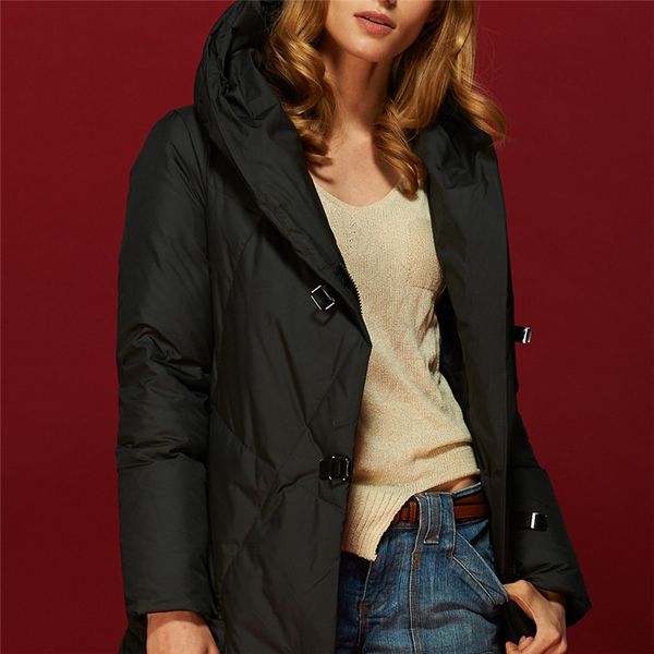 2021 new mujer female parka jackets with black hood white duck down women's jacket wxf162 winter coat 9o6o
2021 new mujer female parka jackets with black hood white duck down women's jacket wxf162 winter coat 9o6o