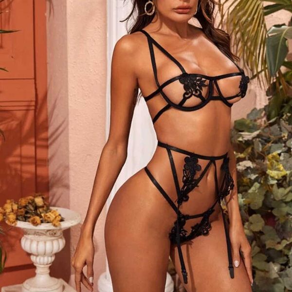 spaghetti strap hollow women lingerie set sleeveless women's pajamas home erotic nightgown temptation underwear for adult, Black;white
spaghetti strap hollow women lingerie set sleeveless women's pajamas home erotic nightgown temptation underwear for adult, Black;white