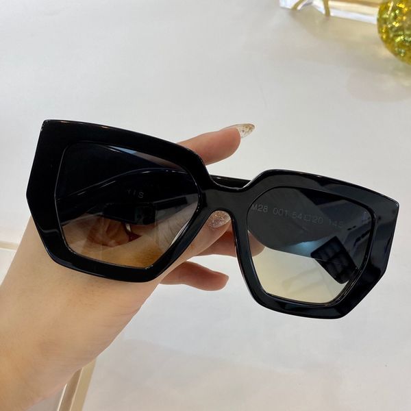 new m28 mens sunglasses men sun glasses women sunglasses fashion style protects eyes gafas de sol lunettes de soleil with box, White;black
new m28 mens sunglasses men sun glasses women sunglasses fashion style protects eyes gafas de sol lunettes de soleil with box, White;black