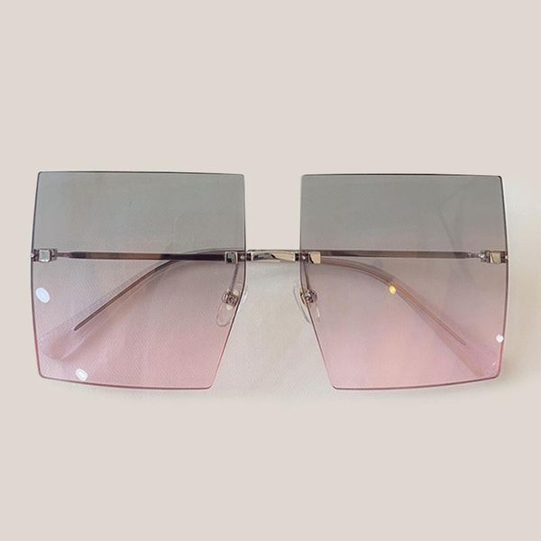 2020 fashion vintage oversize sunglasses women brand designer rimless square sun glasses uv400 with brand box, White;black
2020 fashion vintage oversize sunglasses women brand designer rimless square sun glasses uv400 with brand box, White;black