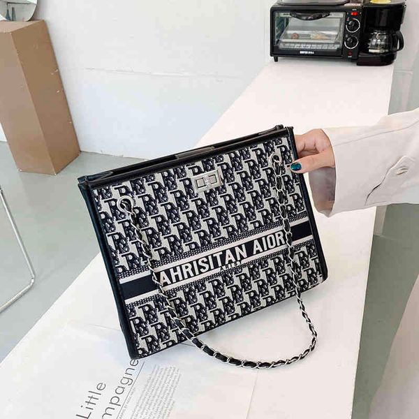 2022 factory wholesale net red small limited star sky big bag women's fashion large capacity child mother tote bag
2022 factory wholesale net red small limited star sky big bag women's fashion large capacity child mother tote bag