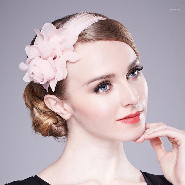 2020 new lady fedoras hat women fashion wool cap female autumn winter elegant british party wedding hat girls headwear1, Blue;gray
2020 new lady fedoras hat women fashion wool cap female autumn winter elegant british party wedding hat girls headwear1, Blue;gray