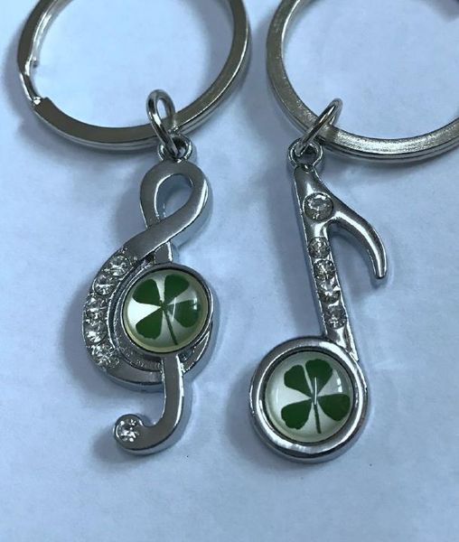shipping yqtdmy 12 pcs handmade four leaf clover fashion music design keychain, Slivery;golden
shipping yqtdmy 12 pcs handmade four leaf clover fashion music design keychain, Slivery;golden