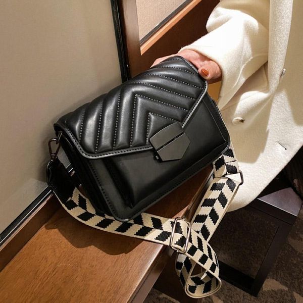 cross body fashion small pu leather crossbody bag for women trend shoulder messenger female handbags lady luxury flap bags
cross body fashion small pu leather crossbody bag for women trend shoulder messenger female handbags lady luxury flap bags