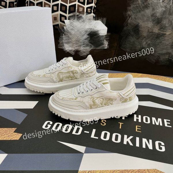 2021 casual shoes women travel leather lace-up sneaker cowhide fashion lady flat designer running trainers letters woman shoe platform men g, Black
2021 casual shoes women travel leather lace-up sneaker cowhide fashion lady flat designer running trainers letters woman shoe platform men g, Black