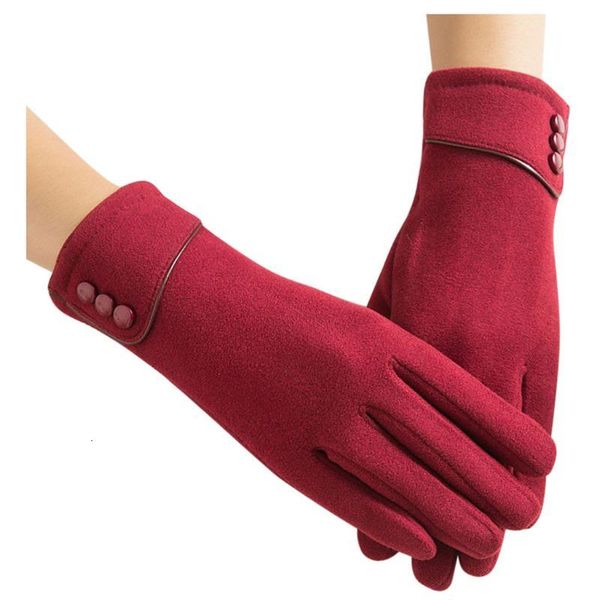 1 pair winter gloves womens winter warm gloves autumn warm glovesfemale wrist mittens driving ski glove with button, Blue;gray
1 pair winter gloves womens winter warm gloves autumn warm glovesfemale wrist mittens driving ski glove with button, Blue;gray