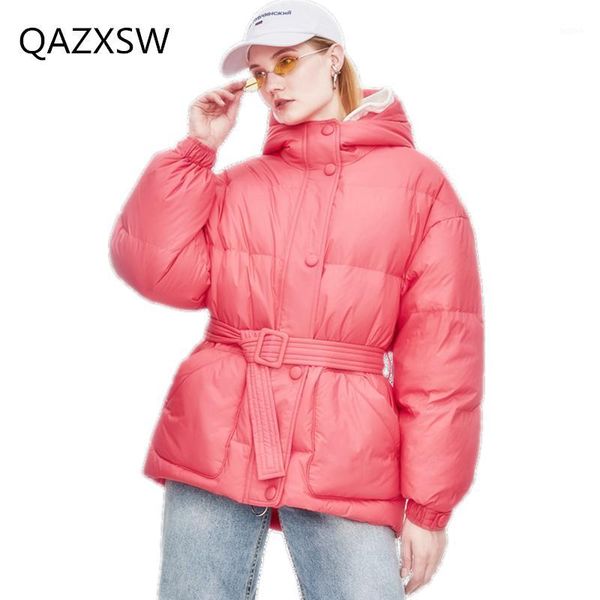 2018 winter new women's down jacket short section was thin waist hooded outer 100% white duck down thick warm style coat lb1261, Black
2018 winter new women's down jacket short section was thin waist hooded outer 100% white duck down thick warm style coat lb1261, Black