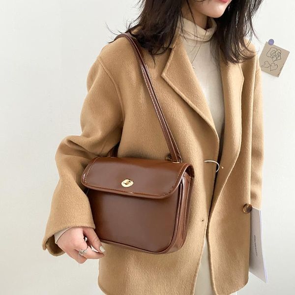cross body pu leather crossbody bags simple solid color summer lady shoulder handbags female simple totes for women 2021 trend
cross body pu leather crossbody bags simple solid color summer lady shoulder handbags female simple totes for women 2021 trend