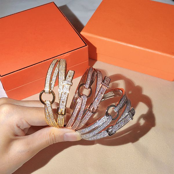 популярный бренд элегантный ремень браслет высококачественный zircon inlaid модный браслет классический женский браслет 201209, Black
популярный бренд элегантный ремень браслет высококачественный zircon inlaid модный браслет классический женский браслет 201209, Black