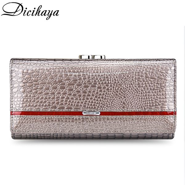 dicihaya brand 2020 genuine leather women wallets alligator long hasp zipper wallet ladies clutch bag purse female luxury purses c1115, Red;black
dicihaya brand 2020 genuine leather women wallets alligator long hasp zipper wallet ladies clutch bag purse female luxury purses c1115, Red;black