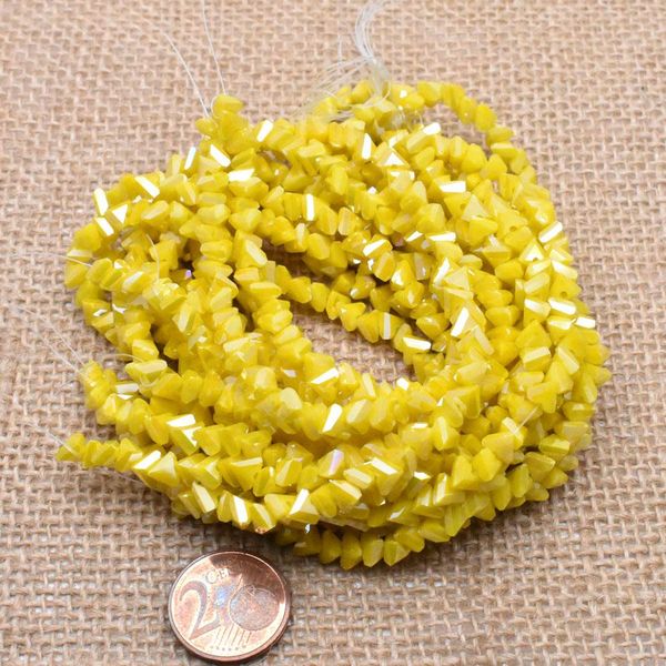 yanqi сияющий треугольник бусины стекло цвета 6мм 100pcs кристаллические стеклянные бусины для изготовления ювелирных изделий diy ручной раб
yanqi сияющий треугольник бусины стекло цвета 6мм 100pcs кристаллические стеклянные бусины для изготовления ювелирных изделий diy ручной раб