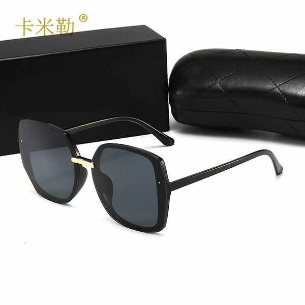 2020 new women's sunglasses classic fashion vacation sunglasses driving travel sunglasses 9121 kml-designer, White;black
2020 new women's sunglasses classic fashion vacation sunglasses driving travel sunglasses 9121 kml-designer, White;black