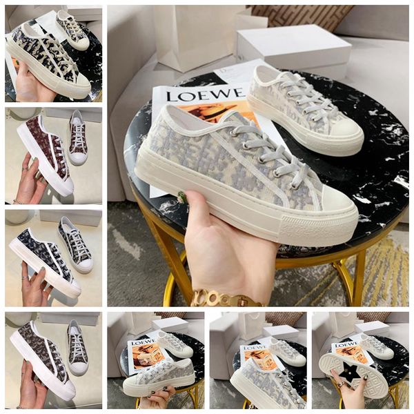 ladies design comfortable lace-up casual shoes luxe catwalk canvas full grain sheepskin inner sneakers, Black 
ladies design comfortable lace-up casual shoes luxe catwalk canvas full grain sheepskin inner sneakers, Black