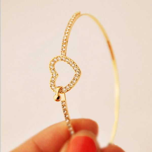 Women' Fashion Romantic Bangles Love Heart Bangles Crystal Personality Statement Jewelry, Black
Women' Fashion Romantic Bangles Love Heart Bangles Crystal Personality Statement Jewelry, Black
