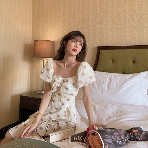 2021 new in summer three-dimensional flower knits fashion thread bowknot square neck bubble lamp female sleeve u9c9, Black;gray
2021 new in summer three-dimensional flower knits fashion thread bowknot square neck bubble lamp female sleeve u9c9, Black;gray