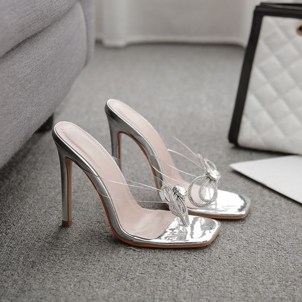 2021 transparent sandals of thin women high summer jump new all-game net fairy wind toe red heeled shoes m2ek, Black
2021 transparent sandals of thin women high summer jump new all-game net fairy wind toe red heeled shoes m2ek, Black