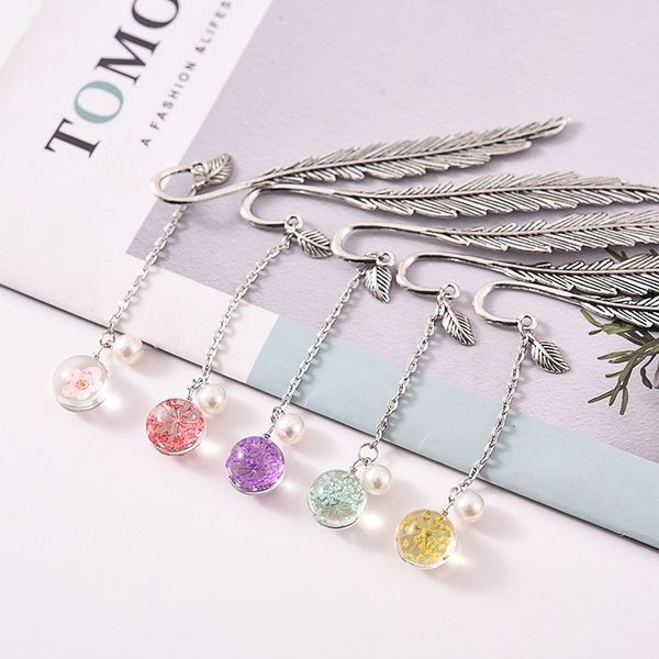 dried flower specimen bookmark metal feather bookmarks book clip pendant bookmark book page marker for readers students my-inf0643
dried flower specimen bookmark metal feather bookmarks book clip pendant bookmark book page marker for readers students my-inf0643